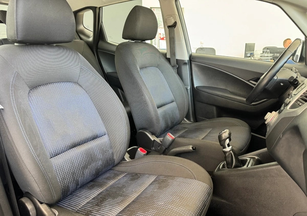 Hyundai ix20 cena 34900 przebieg: 93108, rok produkcji 2013 z Michałowo małe 466